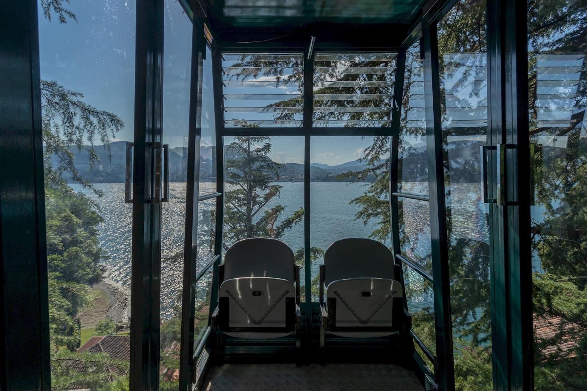 Appartement Front With Private Funicular By Rent