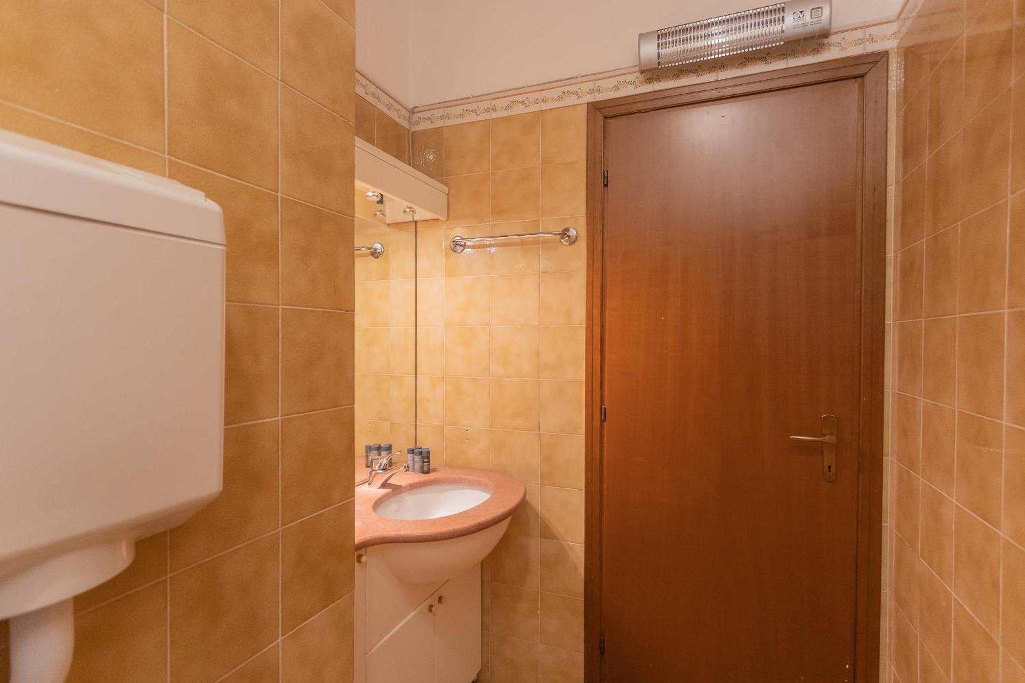 Apartment Front With Private Funicular By Rent *
